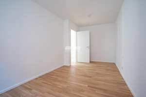 ** Hier lebt es sich gut! 2,5-Zimmer-Wohnung mit EBK & Loggia im Zentrum! ** – Die vollständige Adresse der Immobilie erhältst du vom Anbieter., 1067 Innere Altstadt, Dresden – Vorschaubild 4
