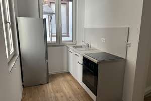 Renoviertes möbliertes  1-Zimmer-Apartment in zentraler Lage von Karlsruhe als Erstbezug