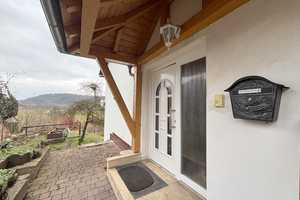 Einfamilienhaus mit Einliegerwohnung und traumhafter Aussicht über Wehrda – Marburg-Biedenkopf (Kreis) – Vorschaubild 3