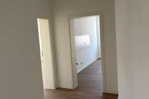 Lichtdurchflutete 3-Zimmer-Wohnung in zentraler Lage  – Hauptstraße 29, 4416 Markkleeberg – Vorschaubild 13