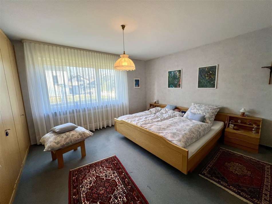 Schlafzimmer 1
