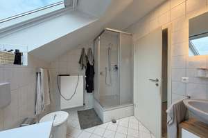 Starke Dachgeschosswohnung mit herrlichem Ausblick! – Die vollständige Adresse der Immobilie erhältst du vom Anbieter., 33729 Heepen, Bielefeld – Vorschaubild 13