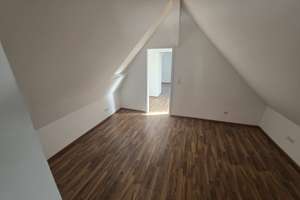 Familienhaus in Marnheim – 120 m², 7 Zimmer, komplett kernsaniert – Die vollständige Adresse der Immobilie erhältst du vom Anbieter., 67297 Marnheim – Vorschaubild 24