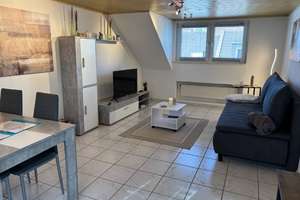 Helle 2-Zimmer-Wohnung im 3. OG in Mönchengladbach-Hardterbroich-Pesch – Die vollständige Adresse der Immobilie erhältst du vom Anbieter., 41065 Hardterbroich-Pesch, Mönchengladbach – Vorschaubild 1
