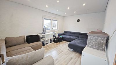 Ihr Platz an der Sonne: Gemütliche Doppelhaushälfte für die ganze Familie