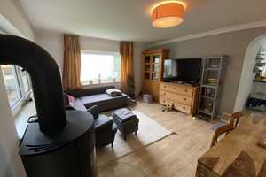 Pullach im Isartal: Doppelhaushälfte in bester Lage I Garten I Ruhe I Charme I Geothermie – München (Kreis) – Vorschaubild 3