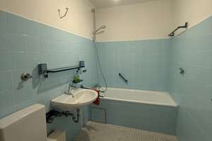 Attraktive 3-Zimmer-Wohnung mit ca. 80 m² in Augsburg – sofort bezugsfrei! – Die vollständige Adresse der Immobilie erhältst du vom Anbieter., 86154 Oberhausen-Süd, Augsburg – Vorschaubild 12