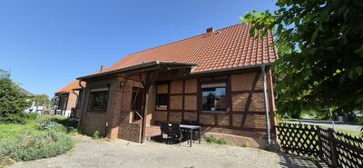 Stadtnah und ländlich zugleich - Charmantes EFH und Nebengelass mit viel Potenzial