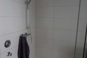 Stylische Loftwohnung mit Kamin und Luxusbad – Friedenstr. 45, 40219 Unterbilk, Düsseldorf – Vorschaubild 18