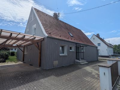 Variables EFH/2FH * bester Zustand * schöne Wohnlage
