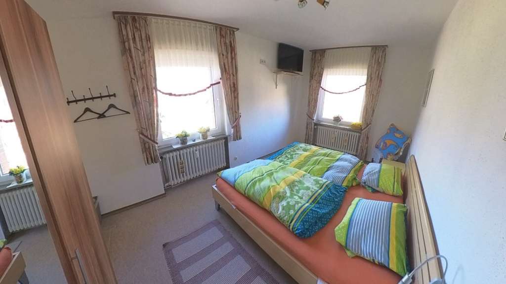 Immobilie in Duingen - VIEL PLATZ FÜR KLEINES GELD - Bild 4