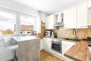 Ihr neues Zuhause in Ziegetsdorf - Modernisiertes Zweifamilienhaus mit Gartenparadies und PV-Anlage! – Regensburg – Vorschaubild 15