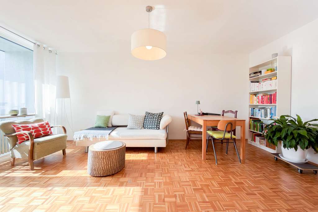 Immobilie in Pöcking - Eigentumswohnung in Pöcking – top angebunden & nur wenige Meter zum Starnberger See - Bild 0