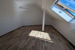 +++NEU!+TRAUMWOHNUNG+4-R. DG-WOHNUNG+OFFENE KÜCHE+WOZI. MIT LOGGIA+++ – Riebeckstr.  32, 4317 Reudnitz-Thonberg, Leipzig – Vorschaubild 5