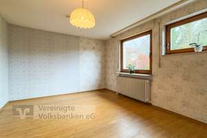Attraktive Doppelhaushälfte in familiärer Lage in Calw-Heumaden – Die vollständige Adresse der Immobilie erhältst du vom Anbieter., 75365 Calw – Vorschaubild 12