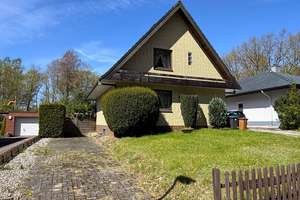 Gepflegtes Einfamilienhaus mit idyllischem Garten in ruhiger Wohnlage – Die vollständige Adresse der Immobilie erhältst du vom Anbieter., 23566 Sankt Gertrud, Lübeck – Vorschaubild 17