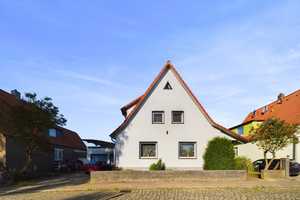 Reserviert - Einfamilienhaus in beliebter Wohnlage mit Doppelgarage und Werkstatt – Heidekreis – Vorschaubild 3