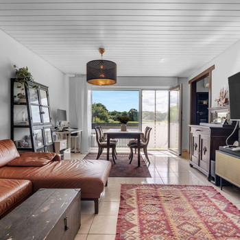 GRÜNES PARADIES - 3-Zimmer-Wohnung mit unverbaubarem Blick ins Grüne