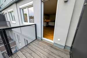 Geschmackvolle 2-Zimmer-Wohnung mit Balkon und EBK in Berlin-Charlottenburg – Zillestraße xx, 10585 Berlin – Vorschaubild 13