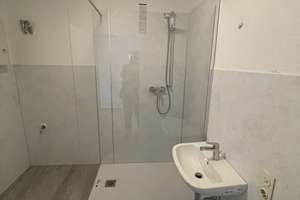 3-Zimmer DG- Wohnung in ruhiger Wohnlage zu vermieten – Die vollständige Adresse der Immobilie erhältst du vom Anbieter., 42655 Solingen-Mitte, Solingen – Vorschaubild 6