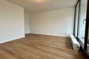 Modernisierte 2 Zimmer Whg, 5 Etage mit schönem Ausblick und Balkon, zentral und ruhig gelegen – Münsterstraße 8, 55116 Altstadt, Mainz – Vorschaubild 4
