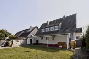 Freistehendes helles Ein- oder Zweifamilienhaus auf traumhaftem Grundstück in zentraler Lage von Eil – Köln – Vorschaubild 4