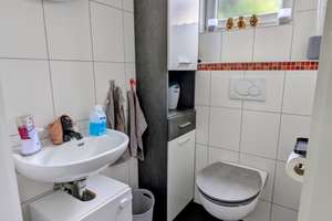 ++E-VOGELHEIM++RHM++EEK *C* ++ GEPFLEGTE LAGE++MIT GARTEN++TERRASSE++EINZELGARAGE++KFZ-STELLPLATZ++ – Die vollständige Adresse der Immobilie erhältst du vom Anbieter., 45356 Vogelheim, Essen – Vorschaubild 12