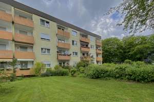 Gut geschnittene 3-Zi.-Wohnung mit Balkon! – Theodor-Heuss-Ring 122, 51377 Steinbüchel, Leverkusen – Vorschaubild 2