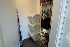 Traumhafte EG-Wohnung auf zwei Ebenen mit viel Platz, Südterrasse – Silberblattstr. 9, 81375 Großhadern, München – Vorschaubild 4