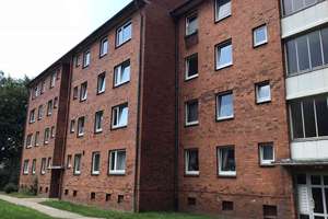 Große 2 2/2 Zimmer Wohnung mit Balkon – Tilsitstr. 41, 23569 Kücknitz, Lübeck – Vorschaubild 2