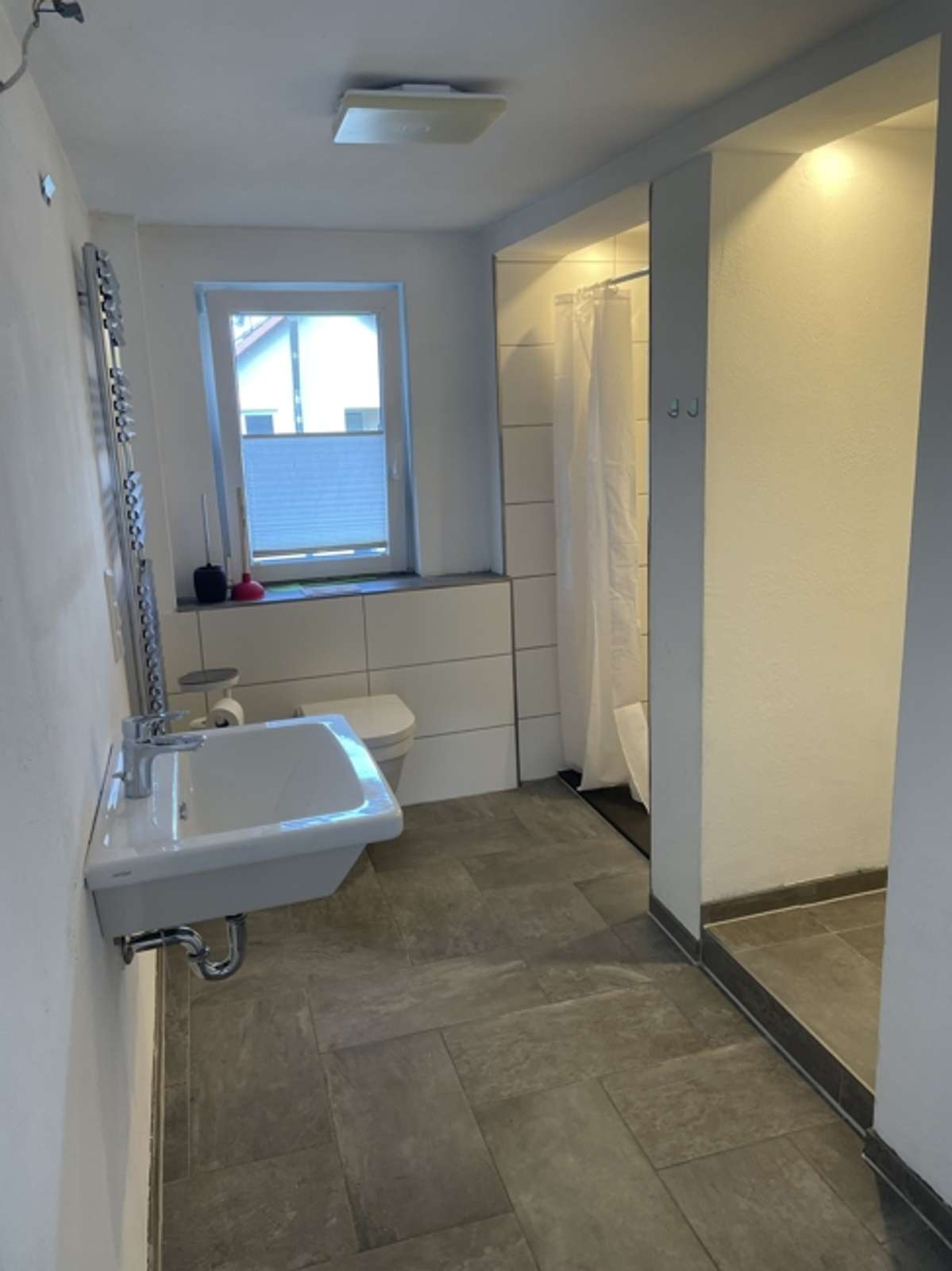 Ansprechendes, modern gestaltetes Einfamilienhaus in idyllischer und naturnaher Umgebung