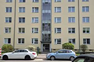 Gepflegtes 2-Zimmer-Apartment mit Laminat und EBK zum fairen Preis** – Berchtesgadener Straße 47, 1279 Laubegast, Dresden – Vorschaubild 4