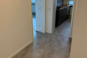 Modernisierte 3-Zimmer-Wohnung mit Panorama-Loggia, Alpenblick, Aufzug und Stellplatz – Die vollständige Adresse der Immobilie erhältst du vom Anbieter., 86169 Hammerschmiede, Augsburg – Vorschaubild 5