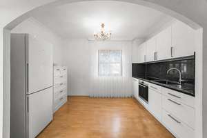 Ein Haus mit Herz und Zukunft – vermietetes Zweifamilienhaus auf über 1.000 m² Grundstück – Die vollständige Adresse der Immobilie erhältst du vom Anbieter., 80999 Untermenzing, München – Vorschaubild 8