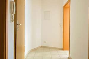MFH inkl. Hinterhaus (2-Fam.) im Stuttgarter Osten mit 11 WE  und 1 Gewerbeeinheit zu verkaufen – Die vollständige Adresse der Immobilie erhältst du vom Anbieter., 70186 Gablenberg, Stuttgart – Vorschaubild 23