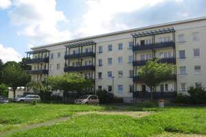 Altersgerechtes Wohnen mit Fahrstuhl und Balkon in den Moritzwiesen 5 Naumburg (Saale) – Moritzwiesen 5, 6618 Naumburg (Saale) – Vorschaubild 2