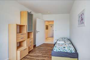 Möbliert: Gut geschnittene 3,5-Zimmer Wohnung in ruhiger Lage – Die vollständige Adresse der Immobilie erhältst du vom Anbieter., 81927 Englschalking, München – Vorschaubild 5