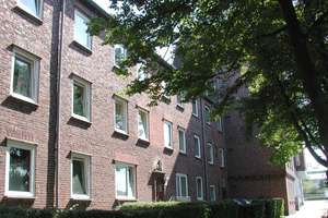 Ansprechende 2-Zimmer-Wohnung mit Ausblick – Bielenbergstr. 4, 24143 Gaarden-Süd und Kronsburg, Kiel – Vorschaubild 1