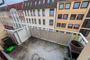 -NOTARVERTRAG IN VORBEREITUNG- Citynahe 3-Zimmer-Wohnung mit 2 Balkonen, eigener Garage – Die vollständige Adresse der Immobilie erhältst du vom Anbieter., 27568 Mitte, Bremerhaven – Vorschaubild 10