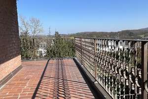 Großzügige Villa im Dornröschenschlaf: Wohnen, Arbeiten und Wellness-Oase unter einem Dach!!! – Die vollständige Adresse der Immobilie erhältst du vom Anbieter., 53639 Königswinter – Vorschaubild 9