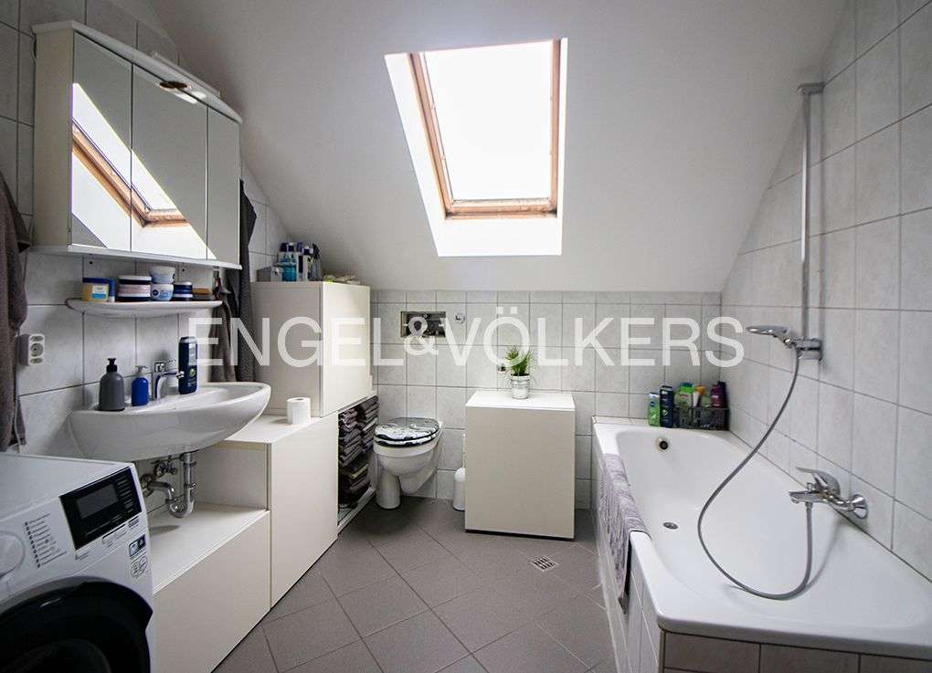 Immobilie in Allmannsweiler - Gepflegtes Mehrfamilienhaus mit attraktiven Lagerflächen - Bild 3