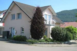 *Hochwertig und top gepflegt* Freistehendes Einfamilienhaus in einem gehobenen Wohngebiet – Die vollständige Adresse der Immobilie erhältst du vom Anbieter., 72581 Dettingen an der Erms – Vorschaubild 1
