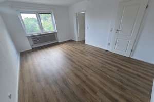 * ohne Makler* Zuhause mit Platz für Familie, Homeoffice und Gäste *von privat, ohne Makler* – Kleiberweg 10, 86199 Bergheim, Augsburg – Vorschaubild 8