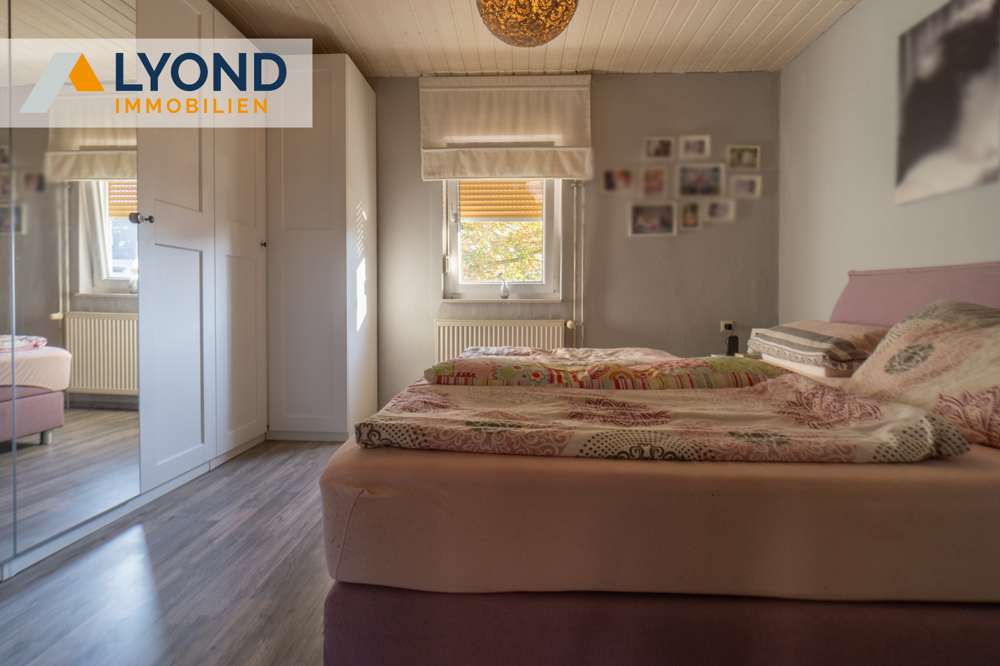 Immobilie in Gemünden - Großzügige Doppelhaushälfte in ruhiger Lage – ideal für Familien und Tierliebhaber! - Bild 0