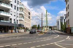 Süd-Balkon, Aufzug, Badewanne - modernisiert, barrierefrei und bezugsfertig – Die vollständige Adresse der Immobilie erhältst du vom Anbieter., 40479 Pempelfort, Düsseldorf – Vorschaubild 16