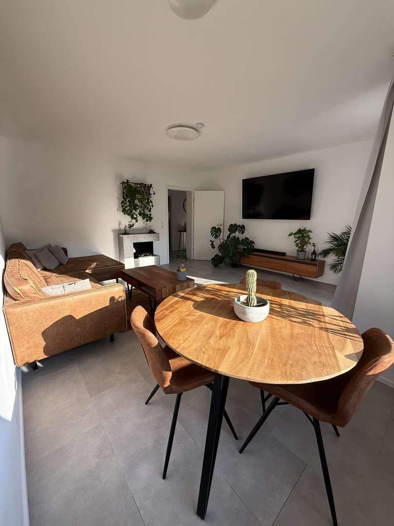 Modernisierte 3-Zimmer-Wohnung mit Balkon & Einbauküche im beliebten Isarviertel (360 Grad Rundgang)