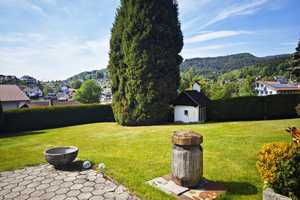 Wohnhaus mit Stadel und Doppelgarage und mehreren Bauplätzen in bester Lage von Bodenmais - insgesam – Regen (Kreis) – Vorschaubild 4