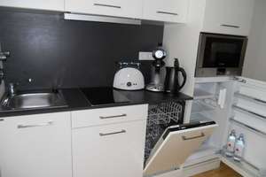 City Apartment mit Einbauküche, public Sauna und Fitness im Gebäude! – Chausseestr.  106, 10115 Mitte (Ortsteil), Berlin – Vorschaubild 2