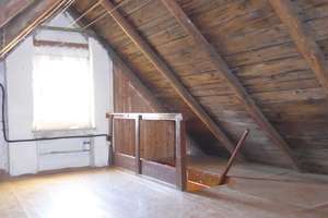 Für Handwerker zum Renovieren – Die vollständige Adresse der Immobilie erhältst du vom Anbieter., 9350 Lichtenstein/Sachsen – Vorschaubild 34