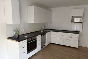 Helle 3-Zimmer Wohnung im 4. OG mit Balkon in Köln-Ostheim – Die vollständige Adresse der Immobilie erhältst du vom Anbieter., 51107 Ostheim, Köln – Vorschaubild 6